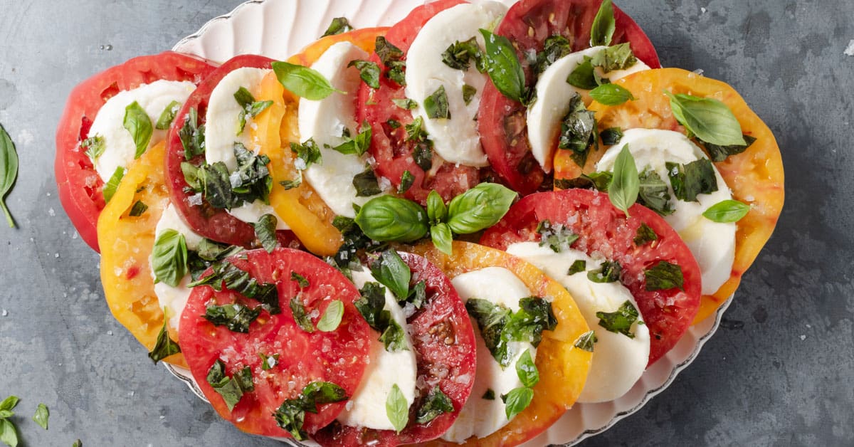 Easy Heirloom Tomato Caprese Toast: Perfect Summer Snack